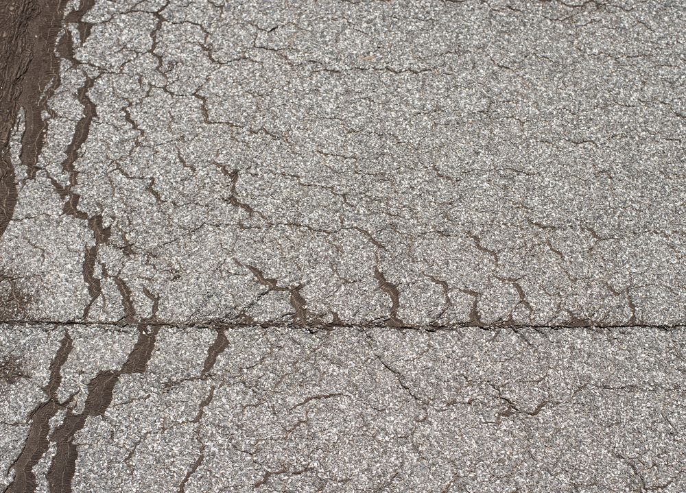 Losliggend dakleer op plat dak in Schinveld